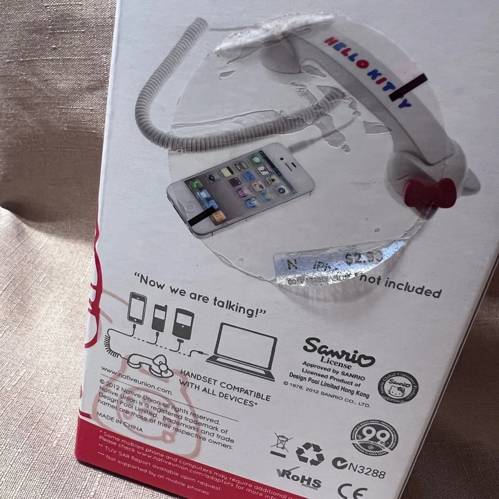Native Union Hello Kitty Pop Phone Retro Handset Red White Blue Sanrio Licensed